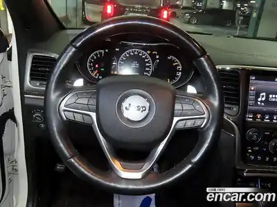 Jeep Cherokee 2017 3.6 гидро в Москве № 1291777, миниатюра 8
