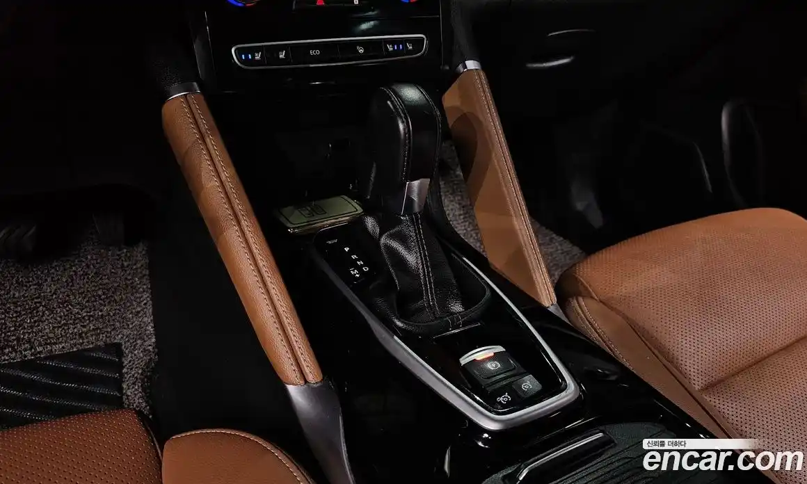 Renault QM6 2022 2.0 гидро в Москве № 1292033, фото 9