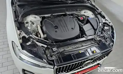 Volvo XC60 2022 2.0 гидро в Москве № 1292176, миниатюра 6