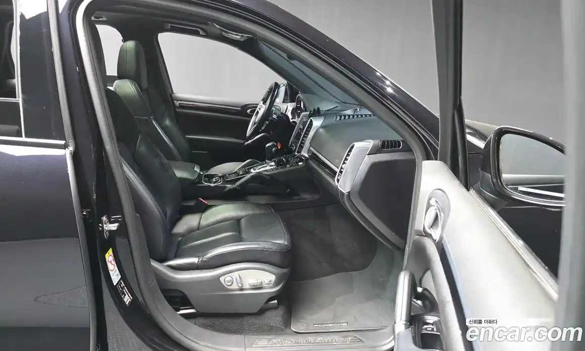 Porsche Cayenne 2017 3.0 гидро в Москве № 1292764, фото 11