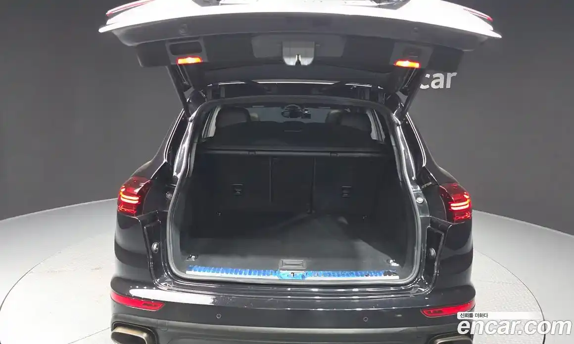 Porsche Cayenne 2017 3.0 гидро в Москве № 1292764, фото 20