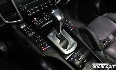 Porsche Cayenne 2017 3.0 гидро в Москве № 1292764, миниатюра 9
