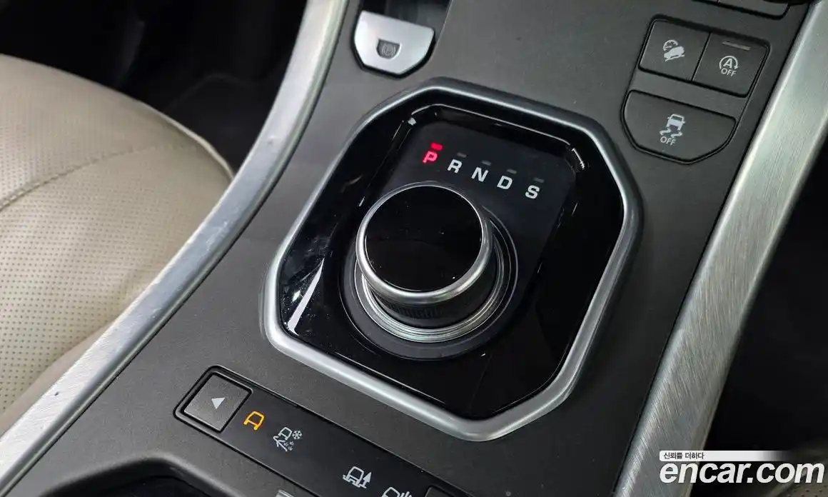 Land Rover Range-Rover Evoque 2017 2.0 гидро в Москве № 1293075, фото 8