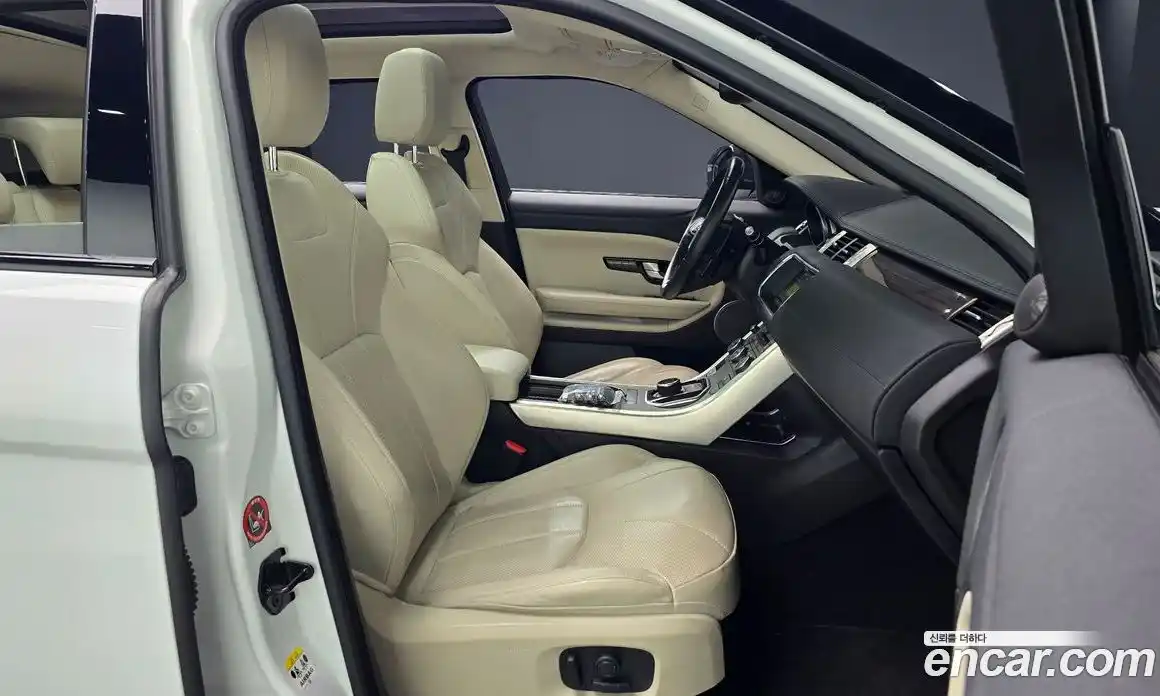Land Rover Range-Rover Evoque 2017 2.0 гидро в Москве № 1293075, фото 9