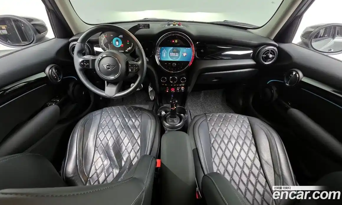 Mini Cooper 2021 1.5 гидро в Москве № 1293375, фото 7
