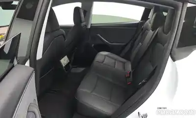 Tesla Model 3 2025 0.2 гидро в Москве № 1293584, миниатюра 11