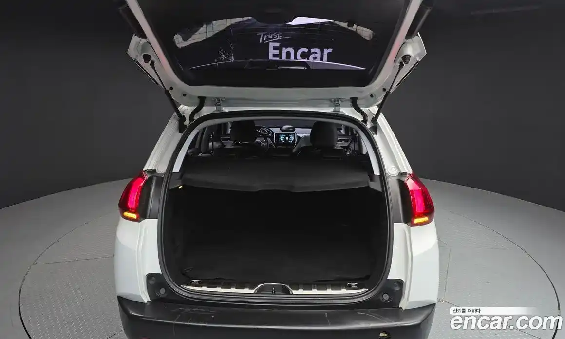 Peugeot 2008 2018 1.6 гидро в Москве № 1295199, фото 20