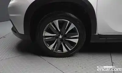 Peugeot 2008 2018 1.6 гидро в Москве № 1295199, миниатюра 5