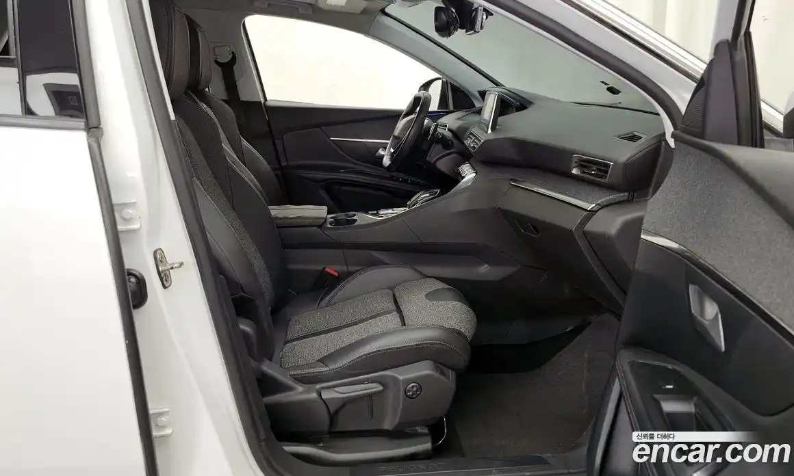 Peugeot 3008 2017 1.6 гидро в Москве № 1295250, фото 11