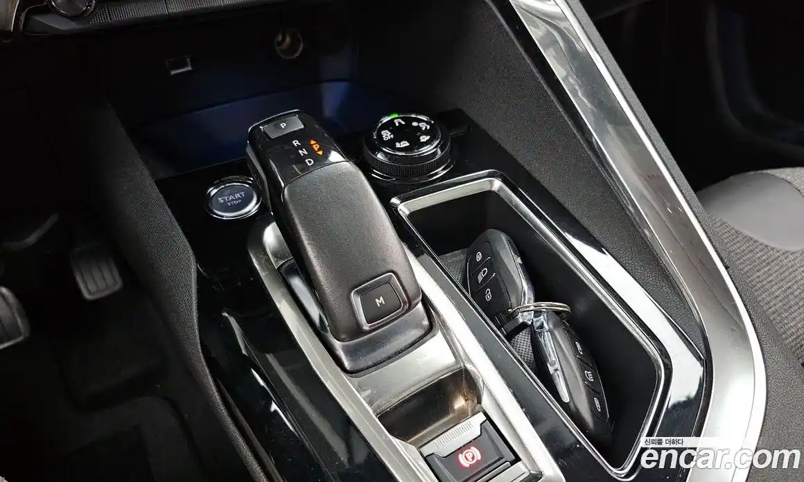 Peugeot 3008 2017 1.6 гидро в Москве № 1295250, фото 9