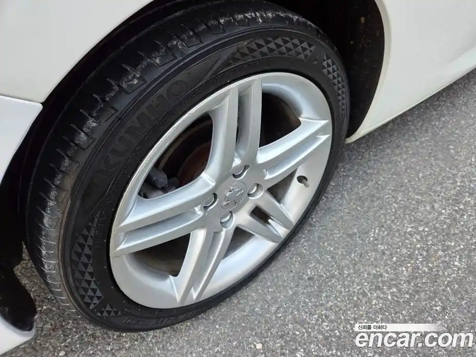 Peugeot 308 2009 2.0 гидро в Москве № 1295285, фото 5