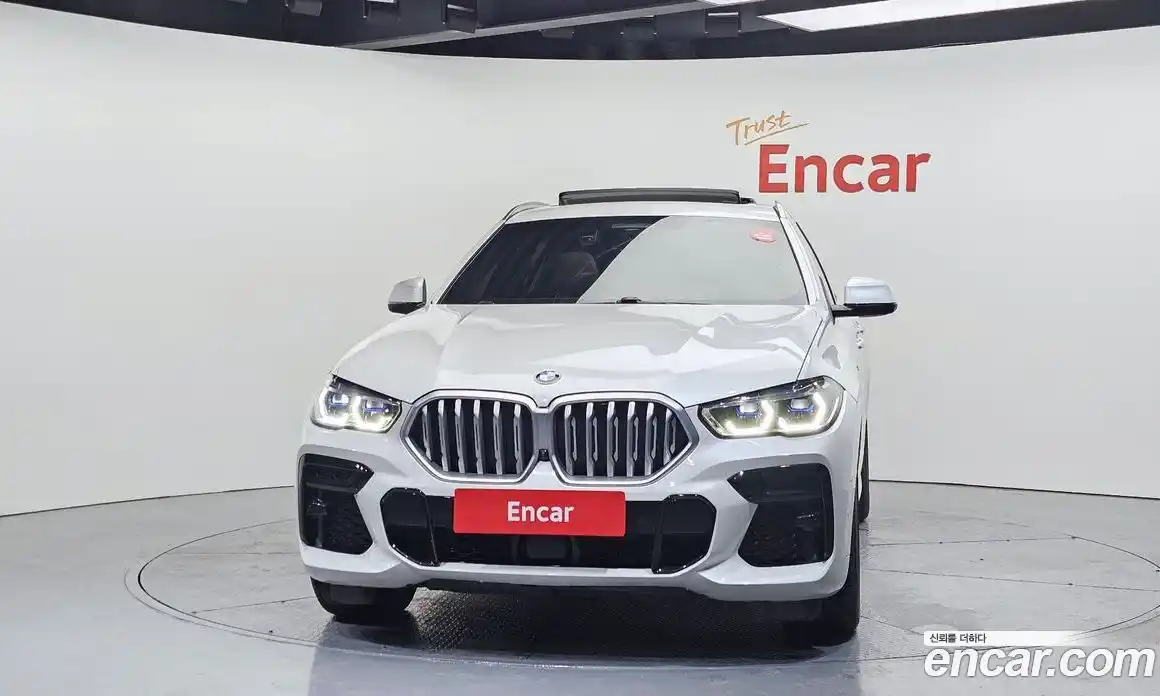 BMW X6 2023 3.0 гидро в Москве № 157696, фото 3