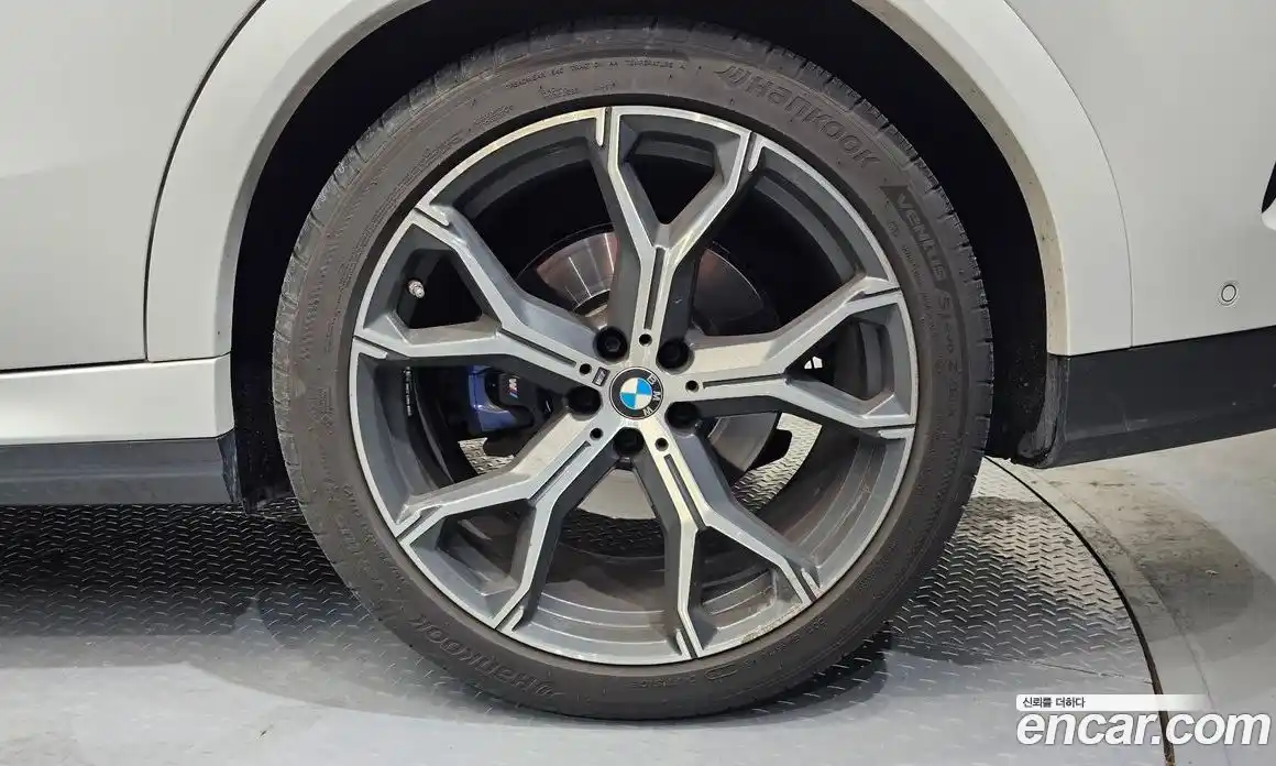 BMW X6 2023 3.0 гидро в Москве № 157696, фото 5