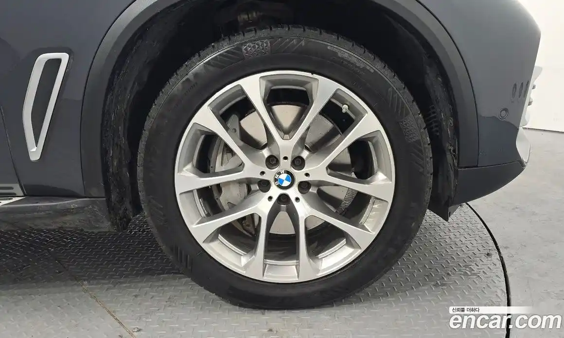 BMW X5 2021 3.0 гидро в Москве № 158949, фото 5