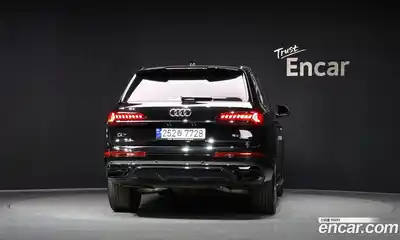 Audi Q7 2023 3.0 гидро в Москве № 162583, миниатюра 4