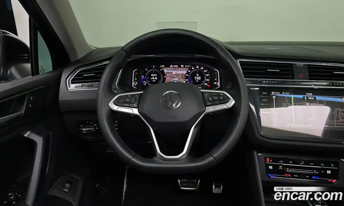 Volkswagen Tiguan 2022 2.0 гидро в Москве № 168575, фото 13