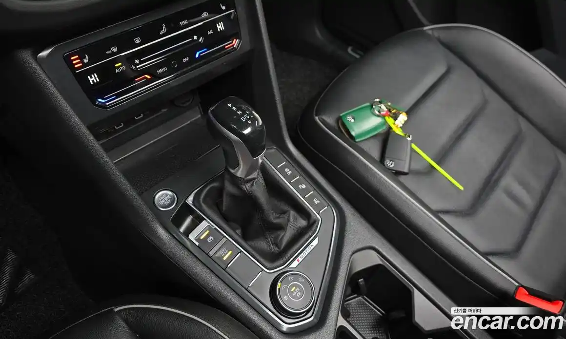 Volkswagen Tiguan 2022 2.0 гидро в Москве № 168575, фото 9
