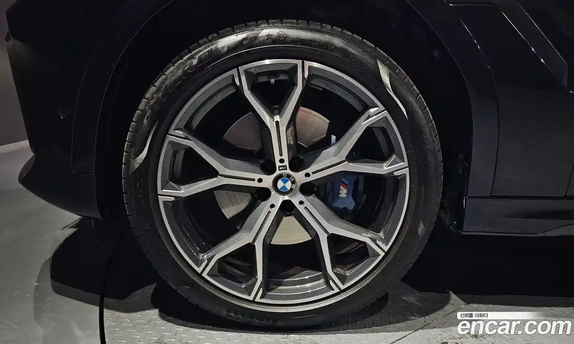 BMW X6 2022 3.0 гидро в Москве № 189091, фото 5