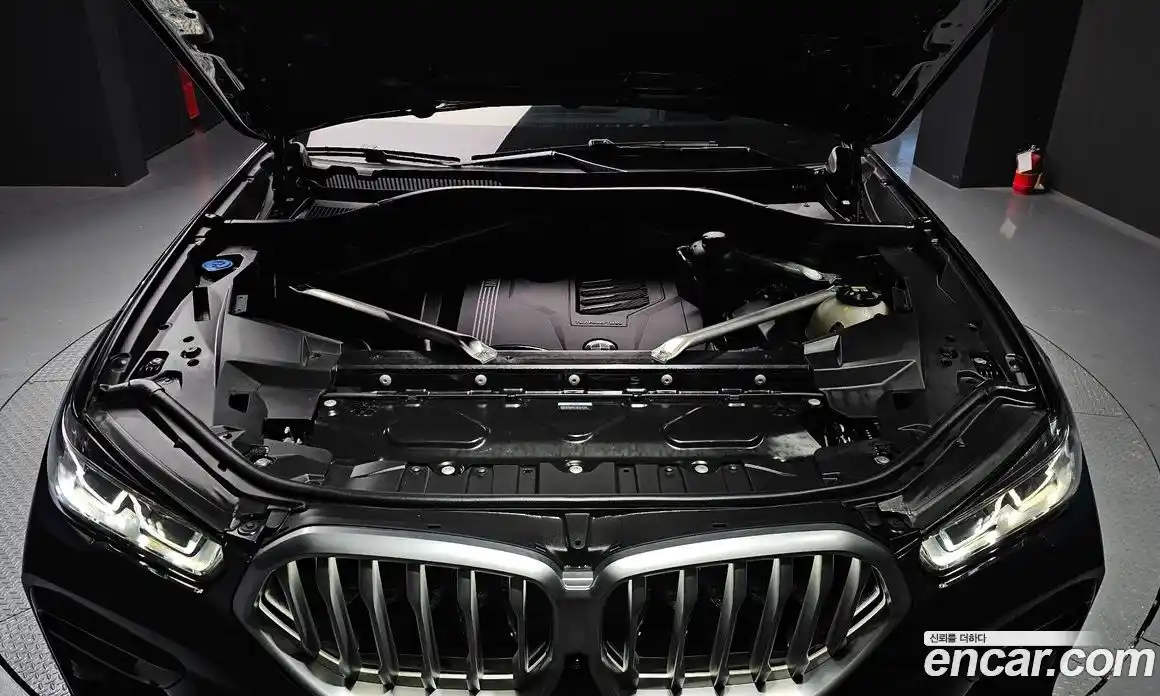BMW X6 2022 3.0 гидро в Москве № 189091, фото 6