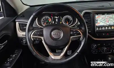 Jeep Cherokee 2017 2.4 гидро в Москве № 199459, миниатюра 12