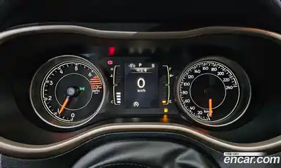 Jeep Cherokee 2017 2.4 гидро в Москве № 199459, миниатюра 7