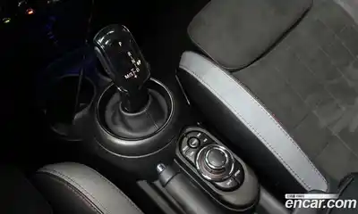 Mini Cooper 2022 2.0 гидро в Москве № 214162, миниатюра 9