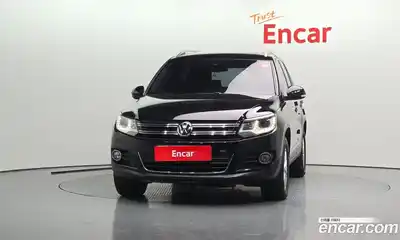 Volkswagen Tiguan 2015 2.0 гидро в Москве № 222541, миниатюра 3