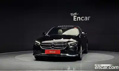 Mercedes-Benz E-Class 2023 2.0 гидро, миниатюра 3