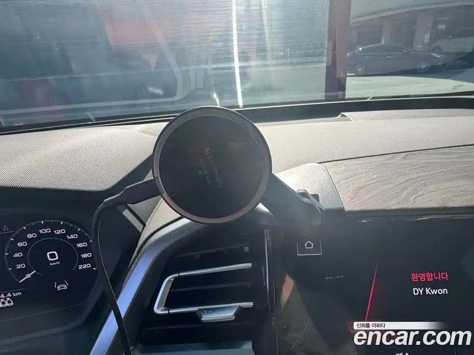 Audi Q4 e-tron 2025 0.2 гидро в Москве № 230316, фото 7