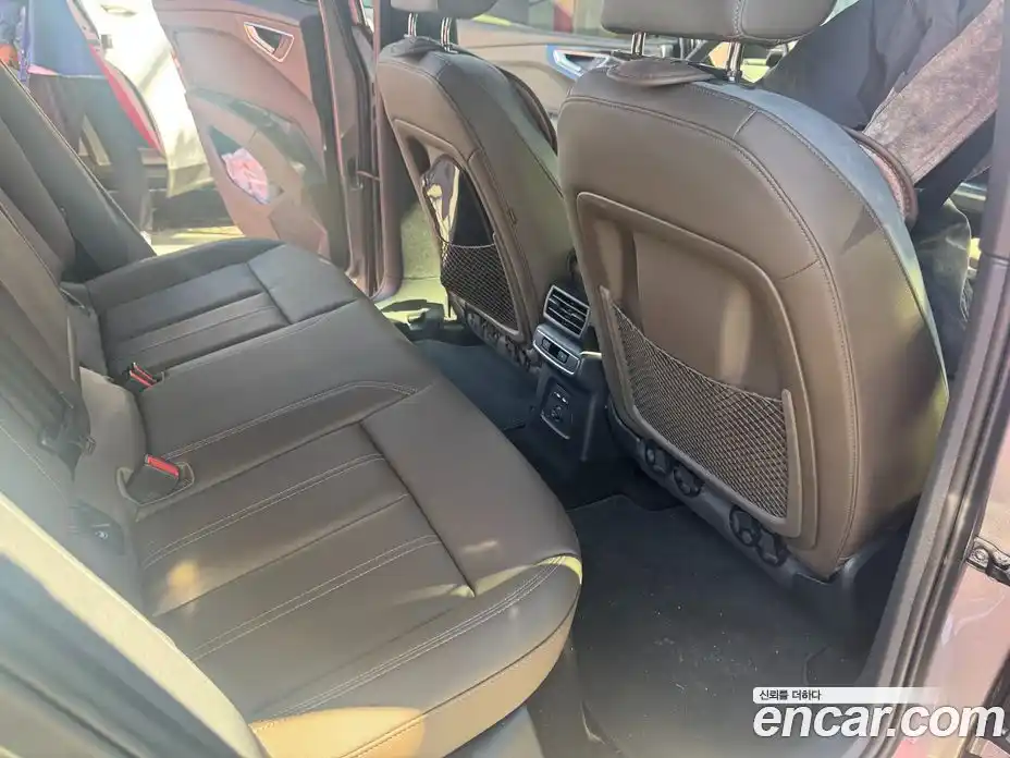 Audi Q4 e-tron 2025 0.2 гидро в Москве № 230316, фото 8