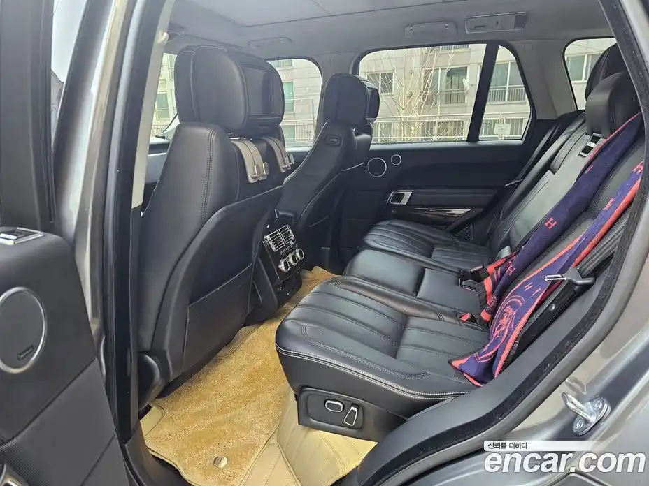 Land Rover Range-Rover 2015 4.4 гидро в Москве № 975675, фото 5