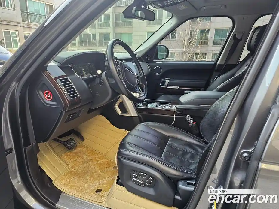 Land Rover Range-Rover 2015 4.4 гидро в Москве № 975675, фото 6