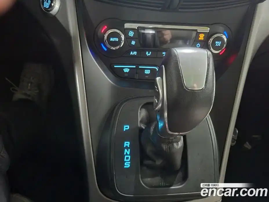 Ford Kuga 2016 2.0 гидро в Москве № 976409, фото 10