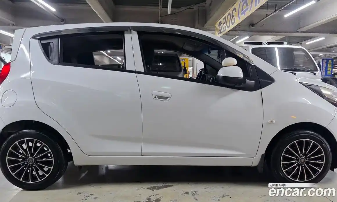 Chevrolet Spark 2013 1.0 гидро в Москве № 100262, фото 6