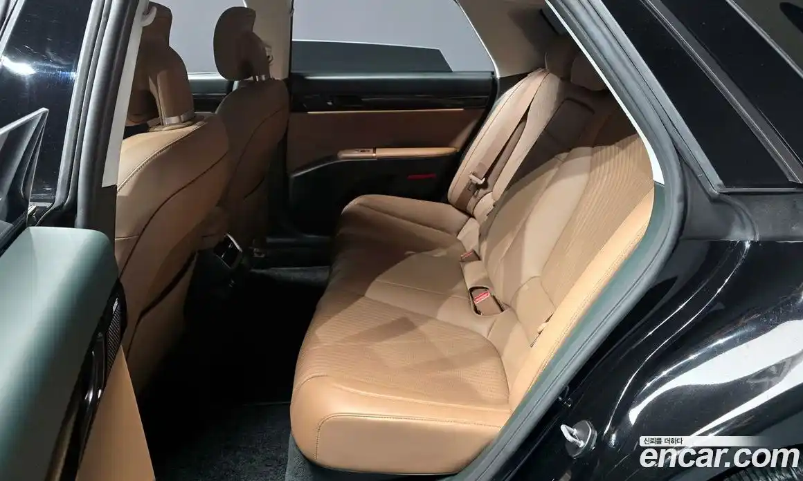 Hyundai Grandeur 2023 2.5 гидро в Москве № 115109, фото 12
