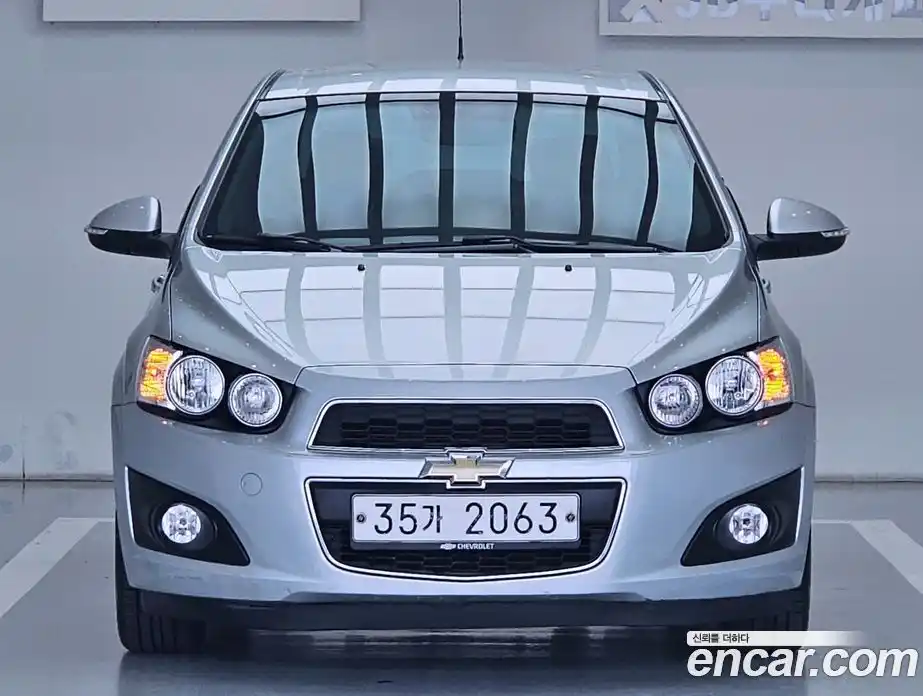 Chevrolet Aveo 2014 1.6 Автомат в Москве № 1190518, фото 1