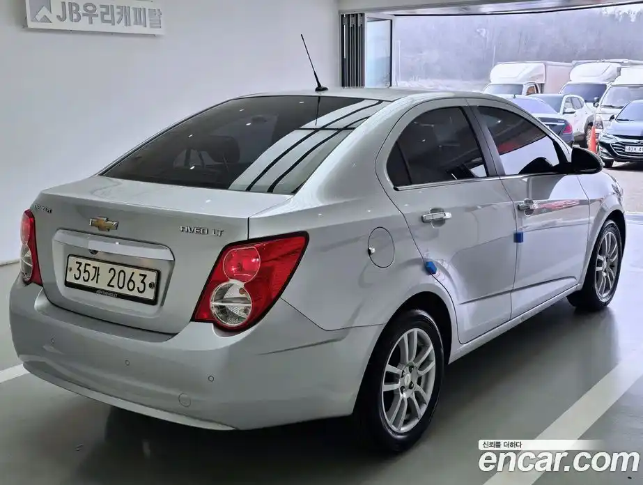 Chevrolet Aveo 2014 1.6 Автомат в Москве № 1190518, фото 6
