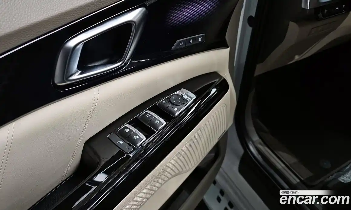 Kia Canival 2021 3.5 Автомат в Москве № 1245018, фото 15