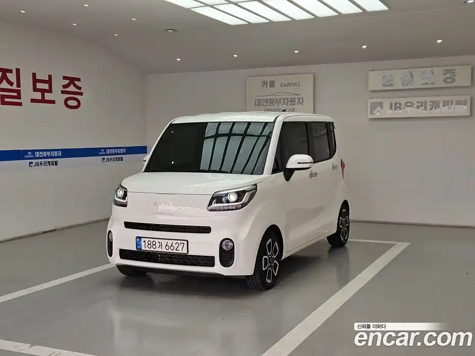 Kia Ray 2022 1.0 Автомат в Москве № 1245107, фото 20