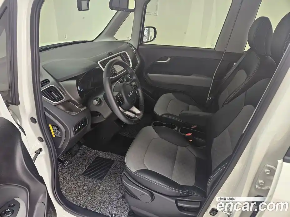 Kia Ray 2022 1.0 Автомат в Москве № 1245107, фото 10