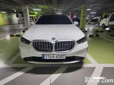 BMW 5-Series 2025 2.0 гидро в Москве № 1245130, миниатюра 3