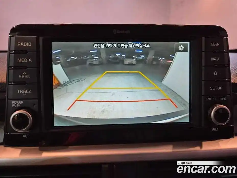 Kia Morning 2017 1.0 Автомат в Москве № 1245135, фото 15