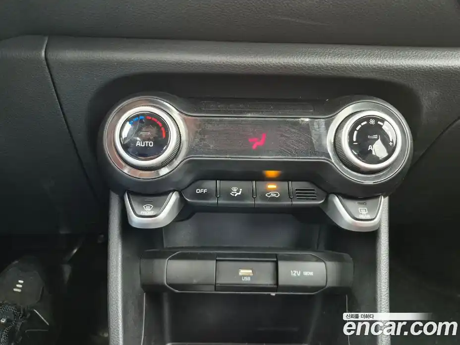 Kia Morning 2022 1.0 Автомат в Москве № 1245186, фото 16