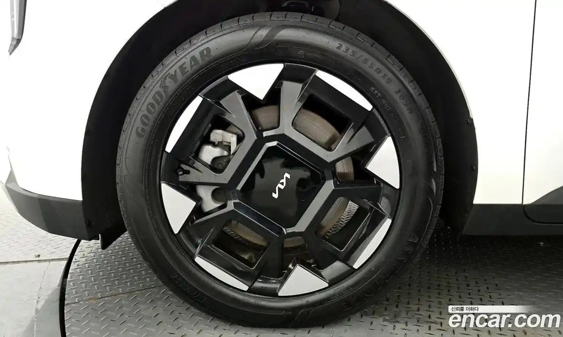 Kia Canival 2024 2.2 Автомат в Москве № 1245212, фото 4