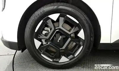 Kia Canival 2024 2.2 Автомат в Москве № 1245212, миниатюра 4