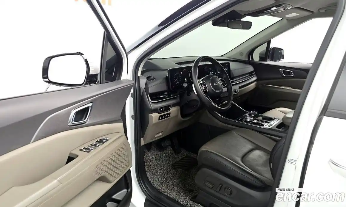 Kia Canival 2024 2.2 Автомат в Москве № 1245212, фото 9