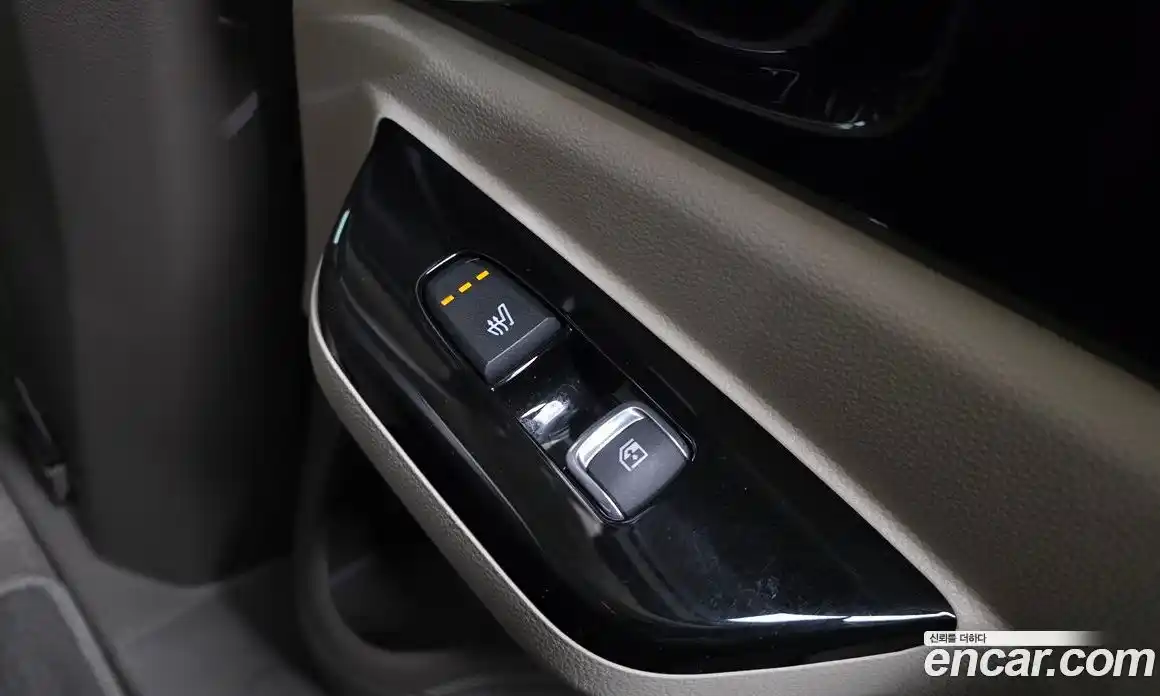 Kia Canival 2021 3.5 Автомат в Москве № 1245232, фото 18