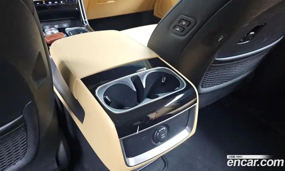 Kia Canival 2020 3.5 Автомат в Москве № 1245281, фото 19