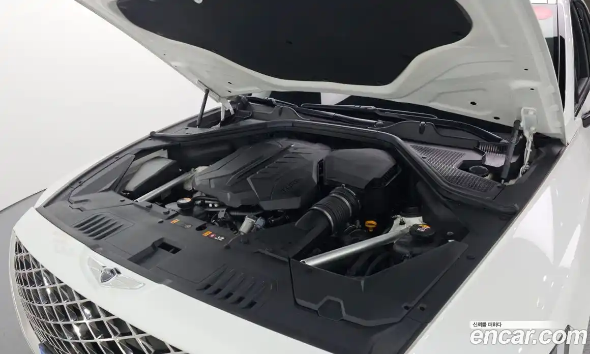 Genesis GV80 2023 3.0 Автомат в Москве № 1245488, фото 6