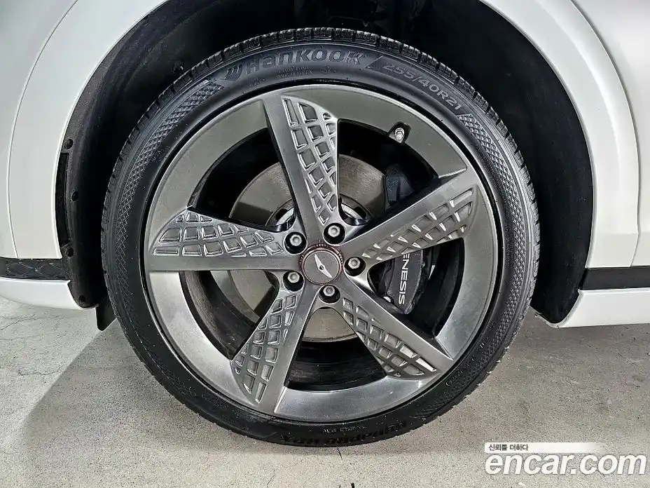 Genesis GV70 2021 3.5 Автомат в Москве № 1245543, фото 4